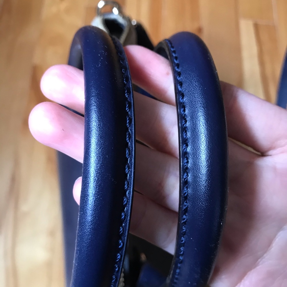 Kate Spade Purse - Picture 3 of 6